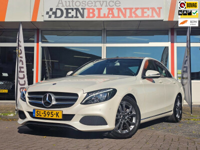 Mercedes-Benz-C-Klasse-0